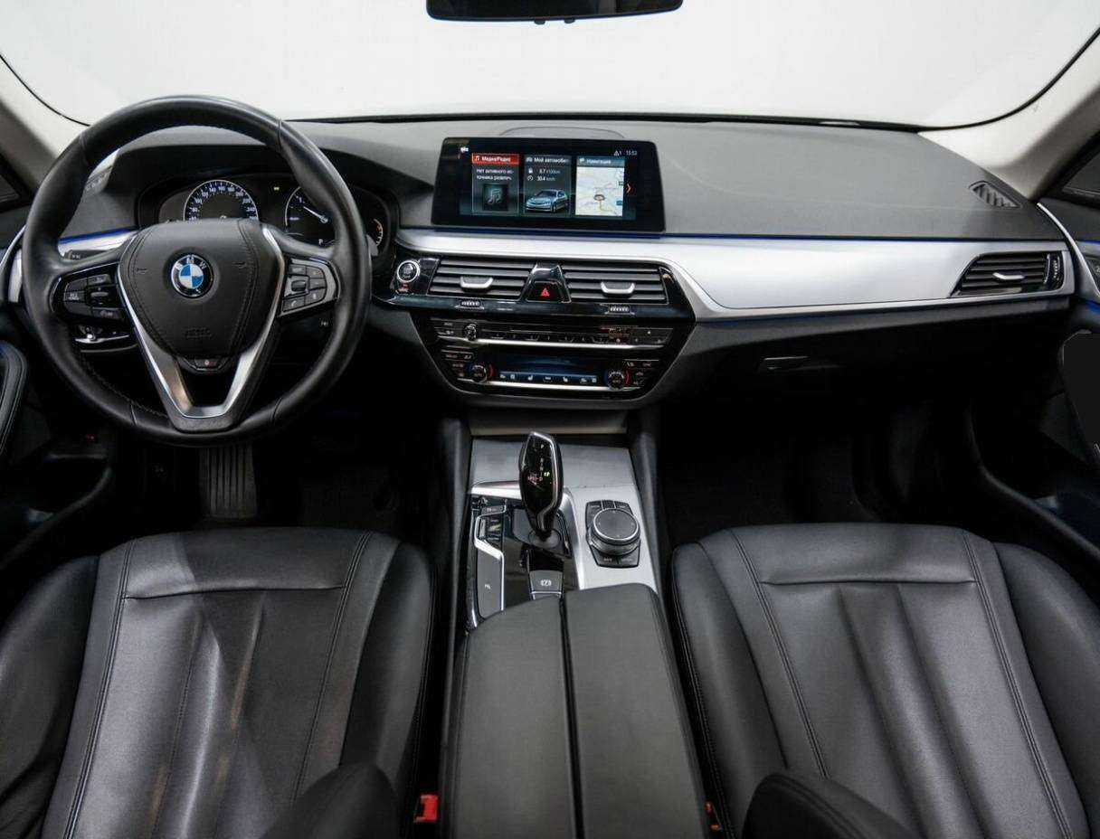 BMW 5 серии с пробегом — 2017 год. Фото: #9