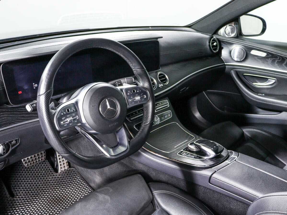 Mercedes-Benz E-Класс с пробегом — 2018 год. Фото: #12