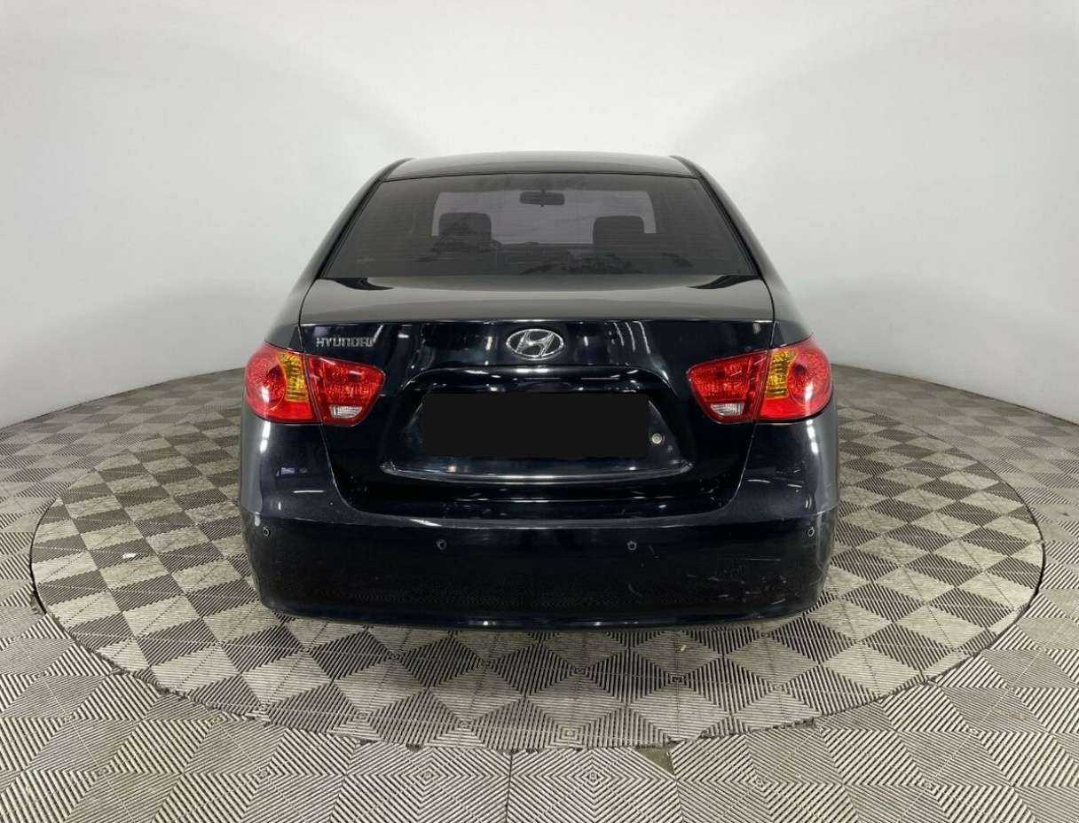 Hyundai Elantra с пробегом — 2007 год. Фото: #2