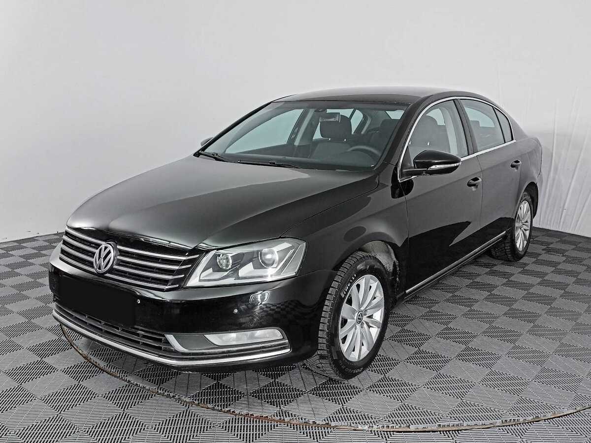 Volkswagen Passat с пробегом — 2011 год. Фото: #0