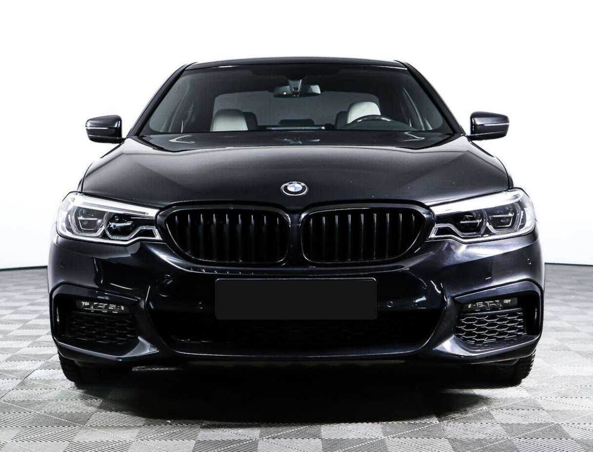 BMW 5 серии с пробегом — 2019 год. Фото: #1