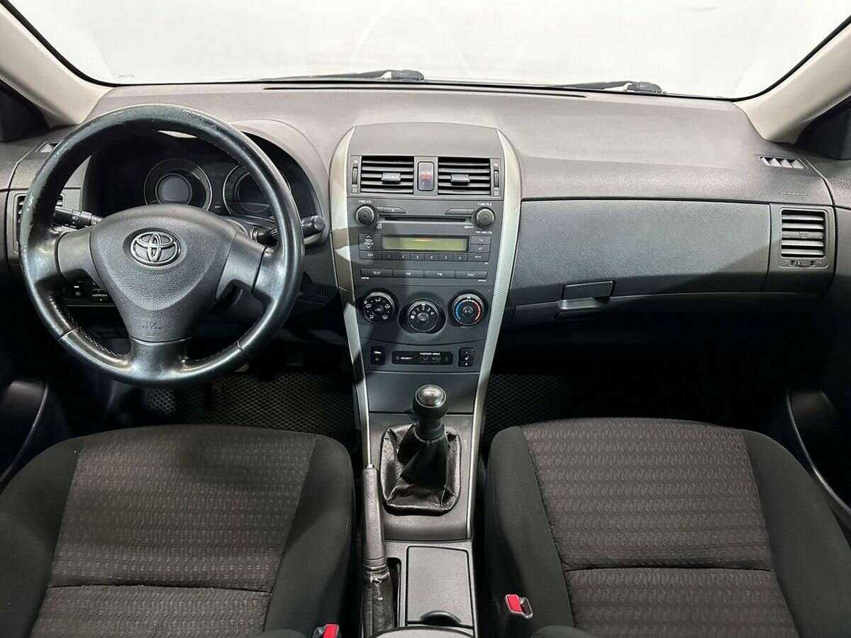 Toyota Corolla с пробегом — 2008 год. Фото: #8
