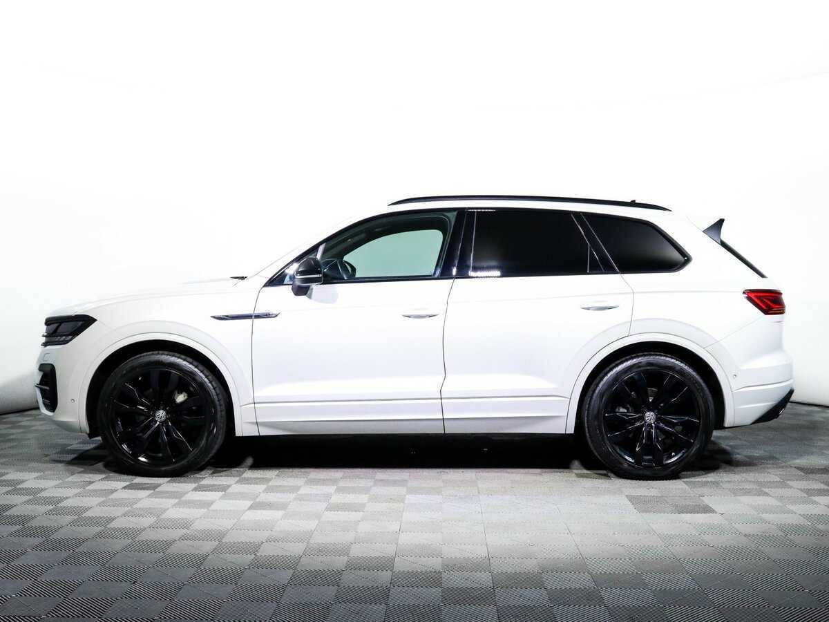 Volkswagen Touareg с пробегом — 2019 год. Фото: #4