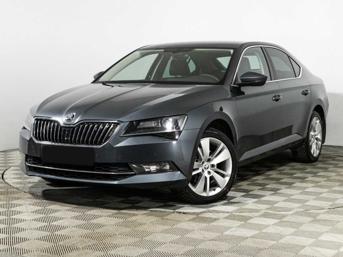 Skoda Superb с пробегом — 2019 год. Фото: #0