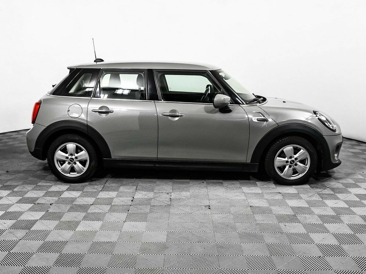 Mini Hatch с пробегом — 2020 год. Фото: #3