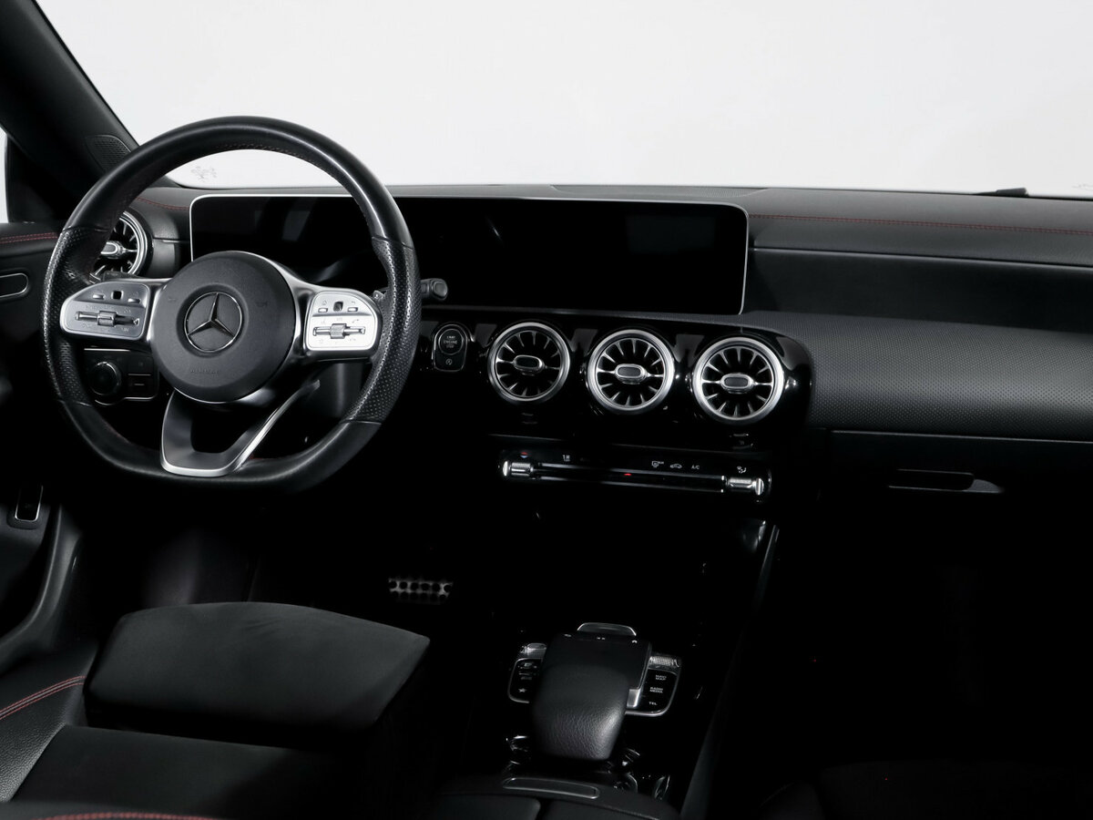 Mercedes-Benz CLA с пробегом — 2019 год. Фото: #11