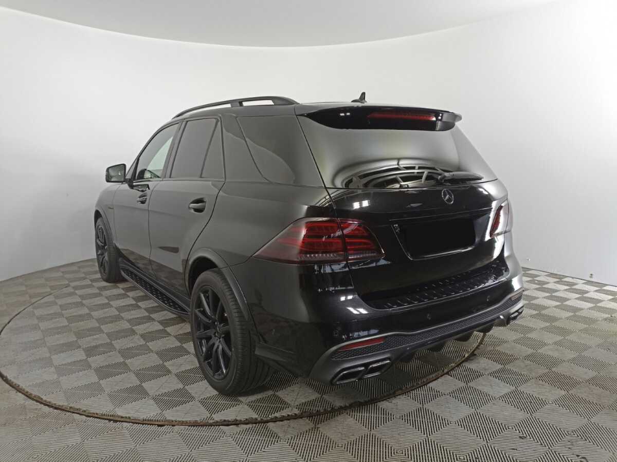 Mercedes-Benz GLE AMG с пробегом — 2017 год. Фото: #6
