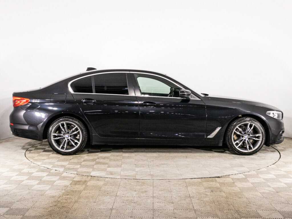 BMW 5 серии с пробегом — 2018 год. Фото: #3