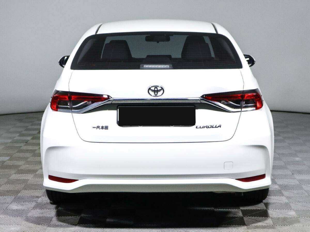 Toyota Corolla с пробегом — 2022 год. Фото: #5