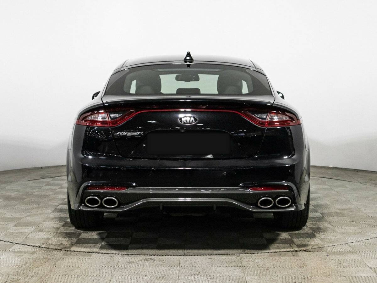 Kia Stinger с пробегом — 2019 год. Фото: #5