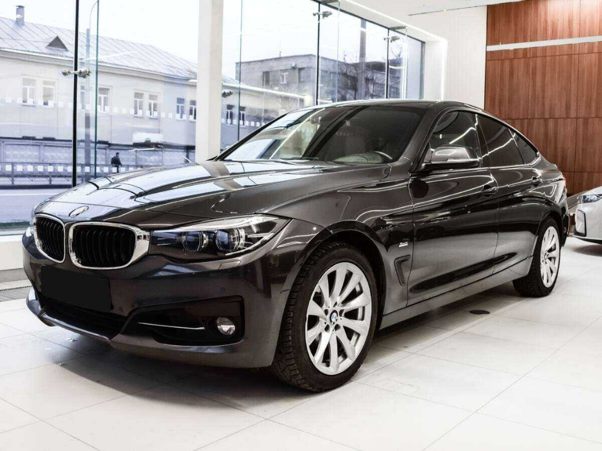 BMW 3 серии с пробегом — 2016 год. Посмотреть фото