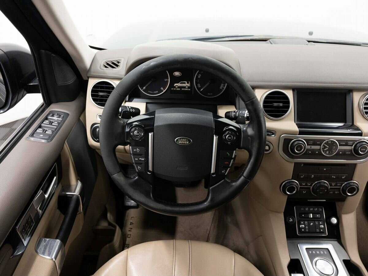 Land Rover Discovery с пробегом — 2014 год. Фото: #14