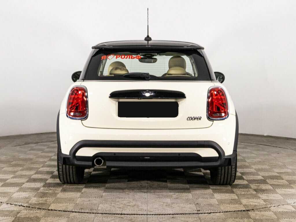 Mini Hatch с пробегом — 2021 год. Фото: #5