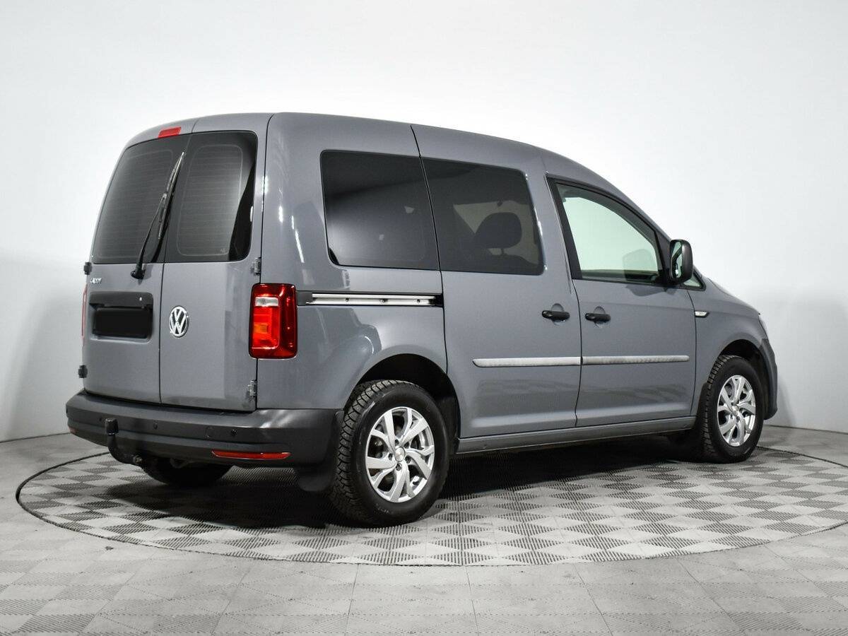 Volkswagen Caddy с пробегом — 2019 год. Фото: #4