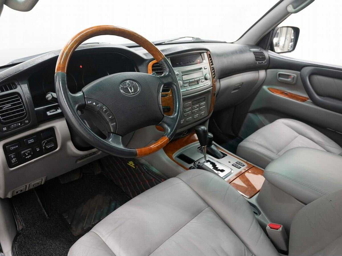 Toyota Land Cruiser с пробегом — 2007 год. Фото: #8