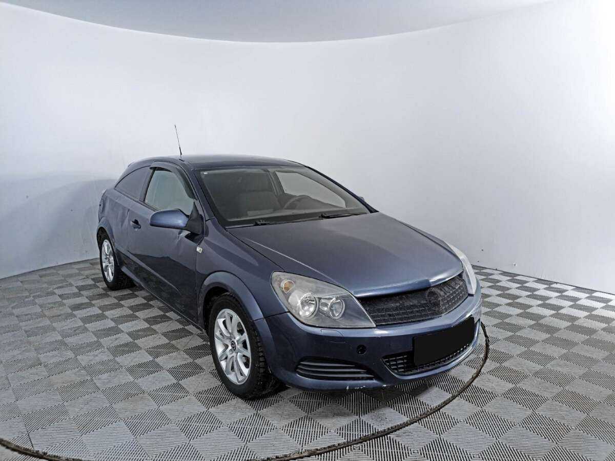 Opel Astra с пробегом — 2008 год. Фото: #2