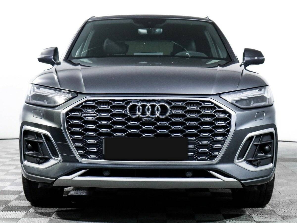 Audi Q5 Sportback с пробегом — 2021 год. Фото: #1