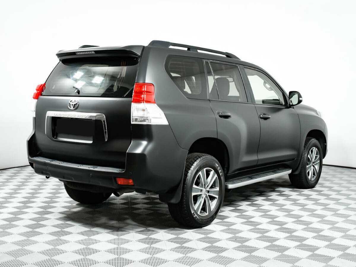 Toyota Land Cruiser Prado с пробегом — 2010 год. Фото: #3