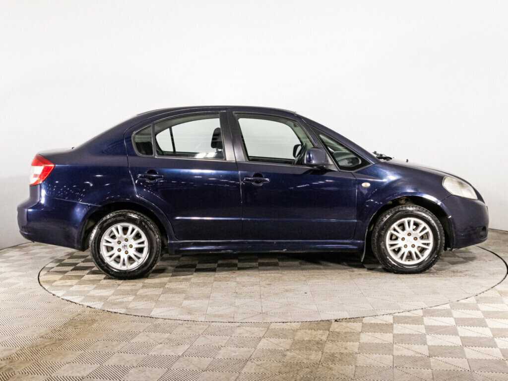 Suzuki SX4 с пробегом — 2007 год. Фото: #3