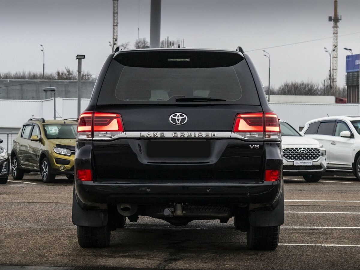 Toyota Land Cruiser с пробегом — 2016 год. Фото: #5
