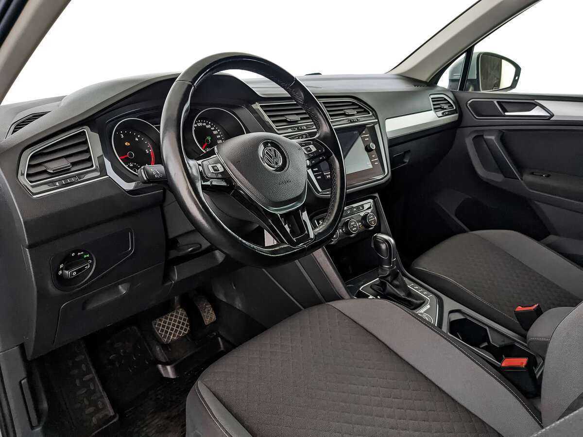 Volkswagen Tiguan с пробегом — 2017 год. Фото: #10