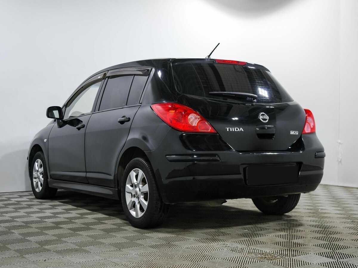 Nissan Tiida с пробегом — 2010 год. Фото: #5