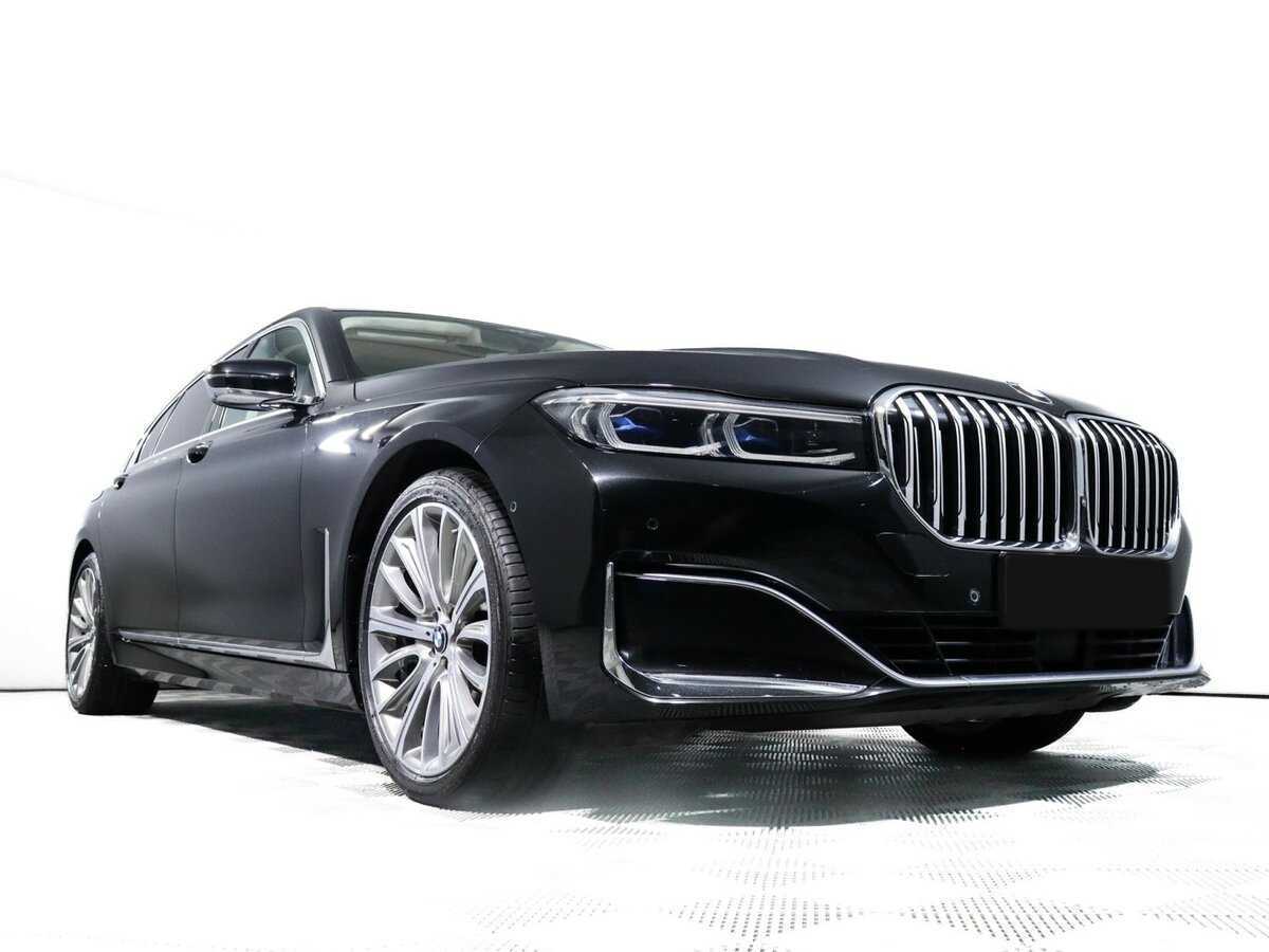 BMW 7 серии с пробегом — 2021 год. Фото: #18