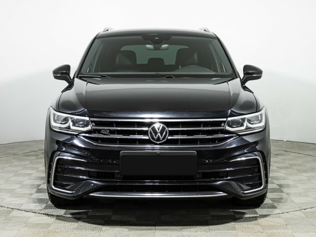 Volkswagen Tiguan с пробегом — 2020 год. Фото: #1