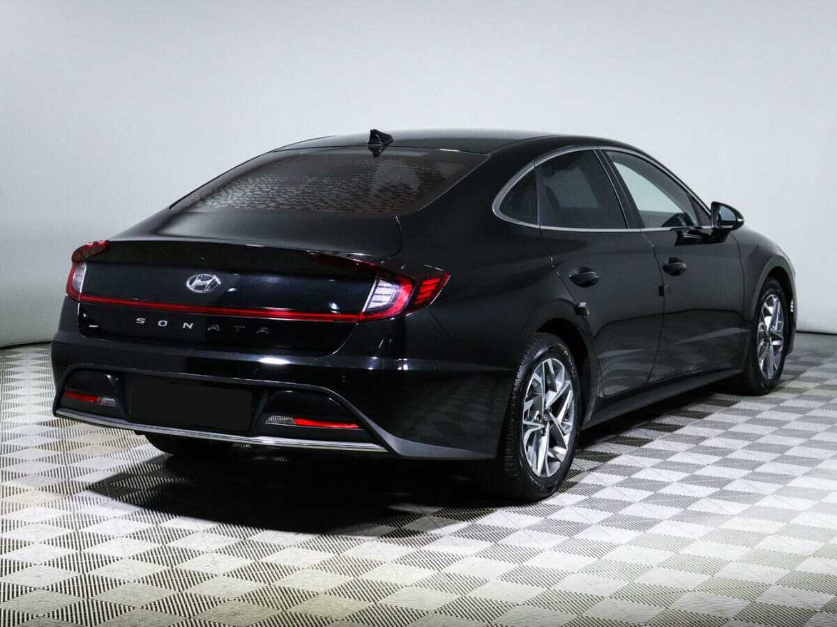 Hyundai Sonata с пробегом — 2020 год. Фото: #3