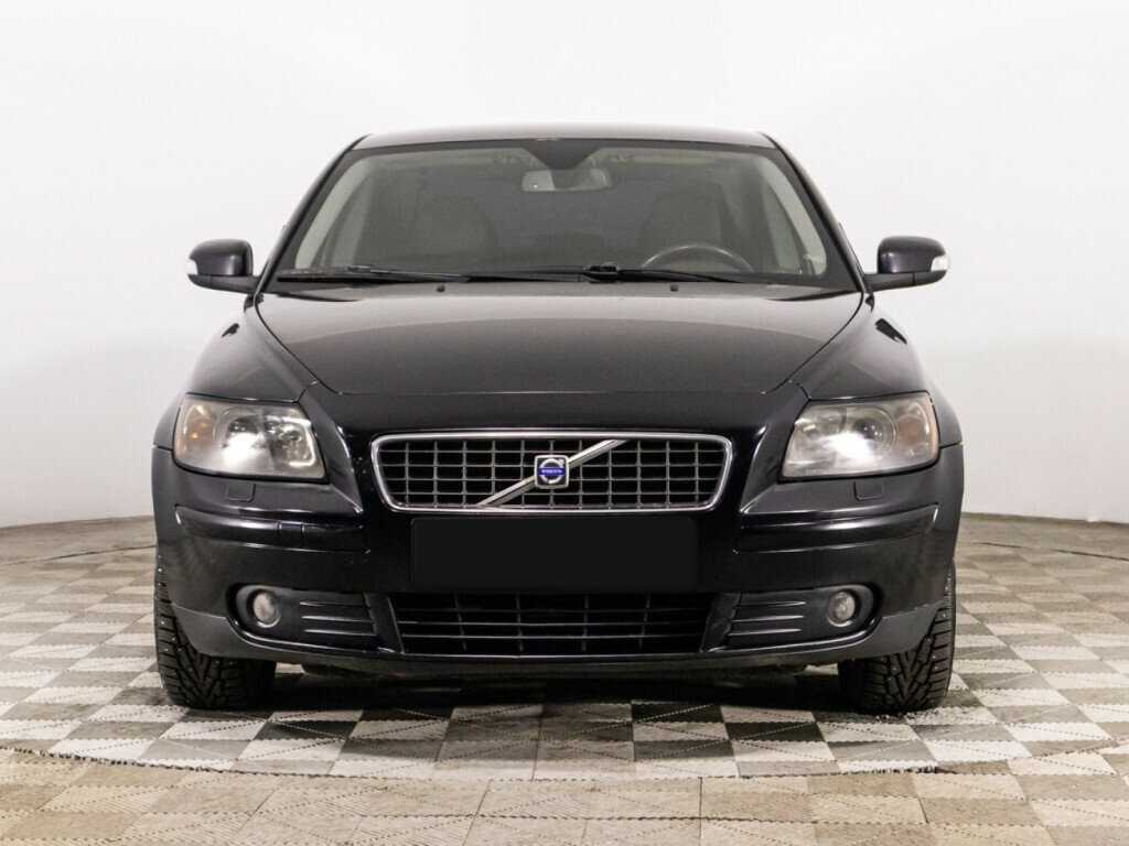 Volvo S40 с пробегом — 2007 год. Фото: #1