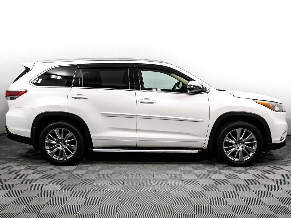 Toyota Highlander с пробегом — 2014 год. Фото: #3