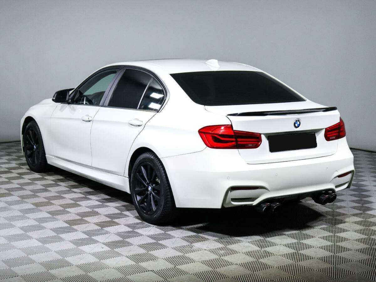 BMW 3 серии с пробегом — 2016 год. Фото: #4