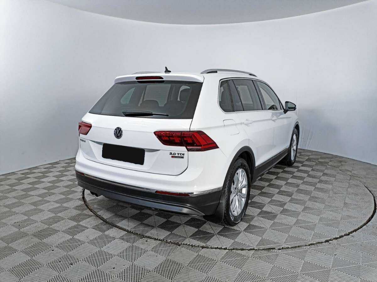 Volkswagen Tiguan с пробегом — 2017 год. Фото: #4