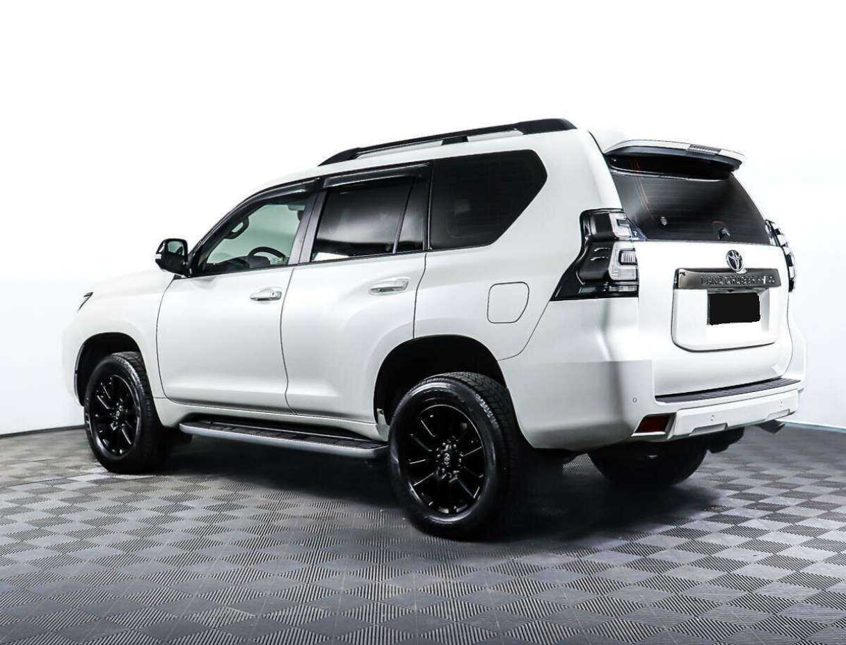 Toyota Land Cruiser Prado с пробегом — 2020 год. Фото: #6