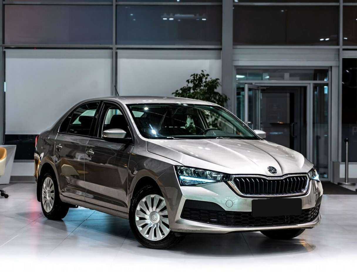 Skoda Rapid с пробегом — 2020 год. Фото: #1