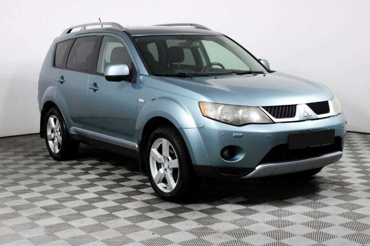 Mitsubishi Outlander с пробегом — 2008 год. Фото: #2