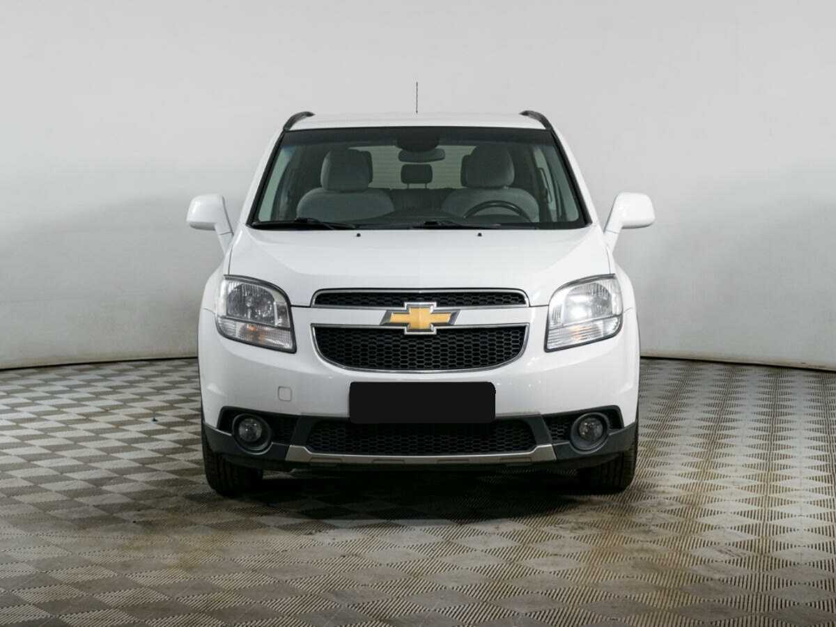 Chevrolet Orlando с пробегом — 2012 год. Фото: #1