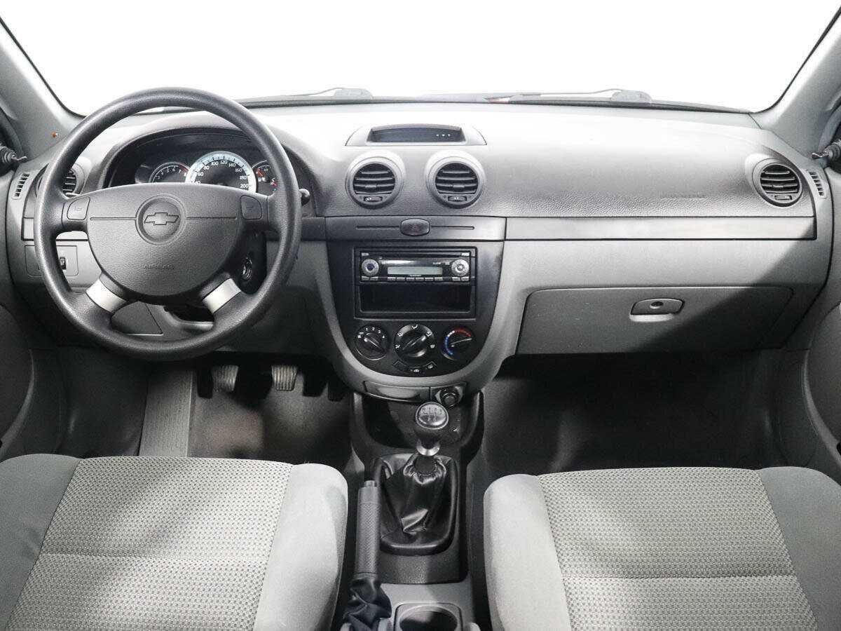 Chevrolet Lacetti с пробегом — 2010 год. Фото: #11
