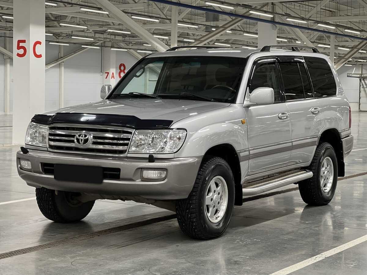 Toyota Land Cruiser с пробегом — 2006 год. Фото: #0