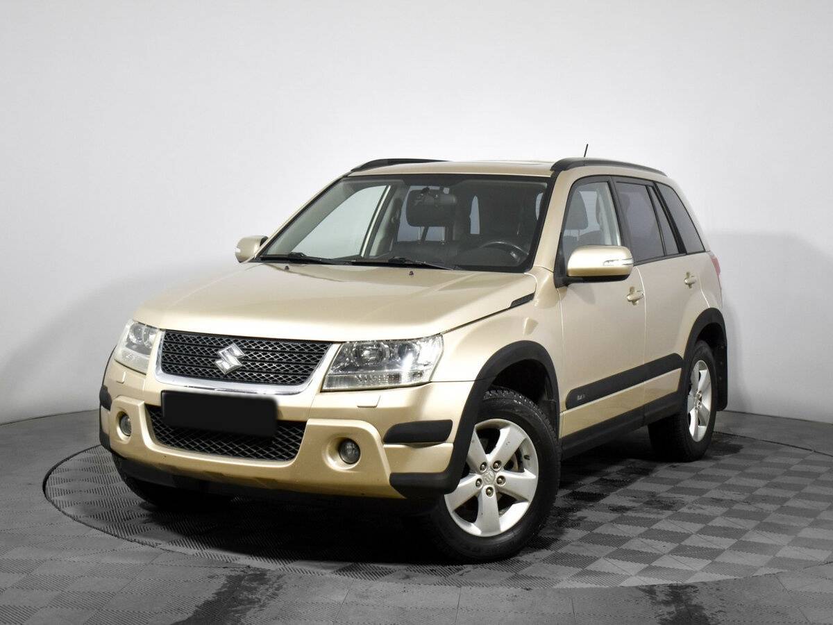 Suzuki Grand Vitara с пробегом — 2010 год. Фото: #0