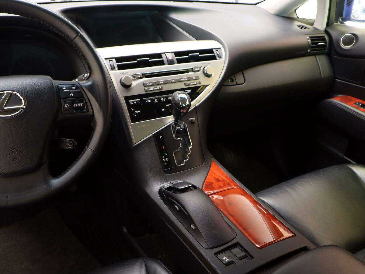 Lexus RX с пробегом — 2011 год. Фото: #14