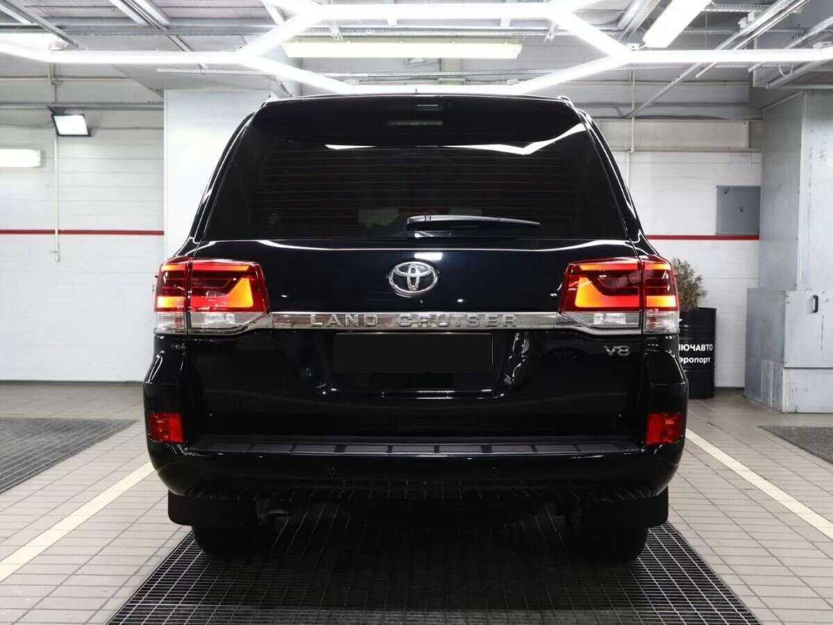 Toyota Land Cruiser с пробегом — 2019 год. Фото: #4