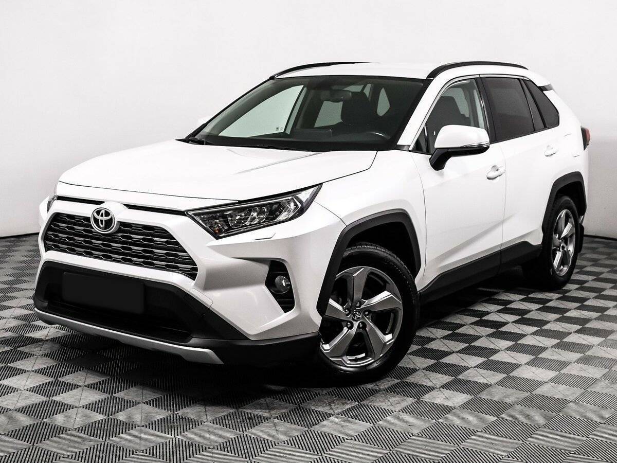 Toyota RAV4 с пробегом — 2021 год. Фото: #0