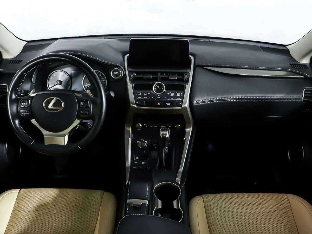 Lexus NX с пробегом — 2018 год. Фото: #10