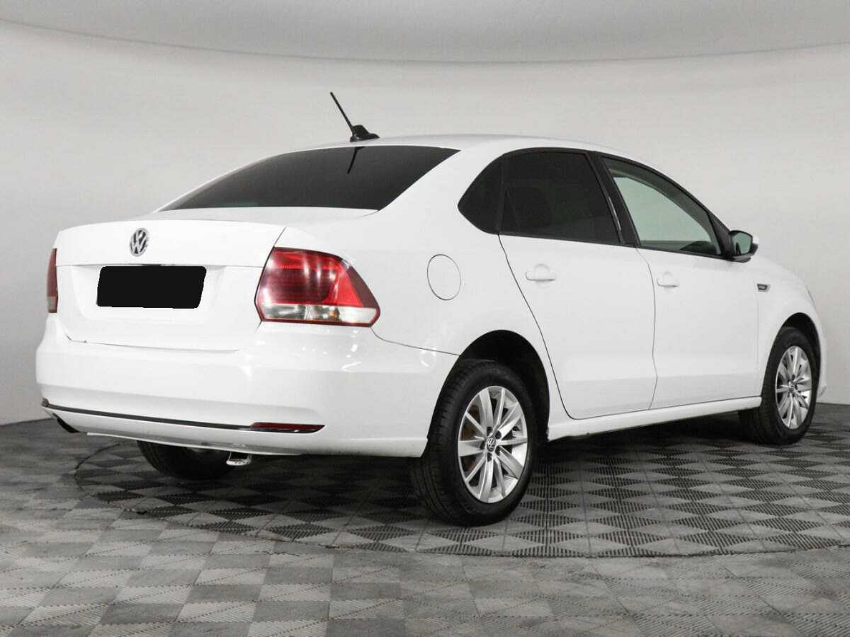 Volkswagen Polo с пробегом — 2019 год. Фото: #4