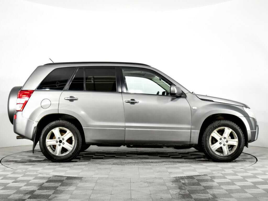 Suzuki Grand Vitara с пробегом — 2008 год. Фото: #3