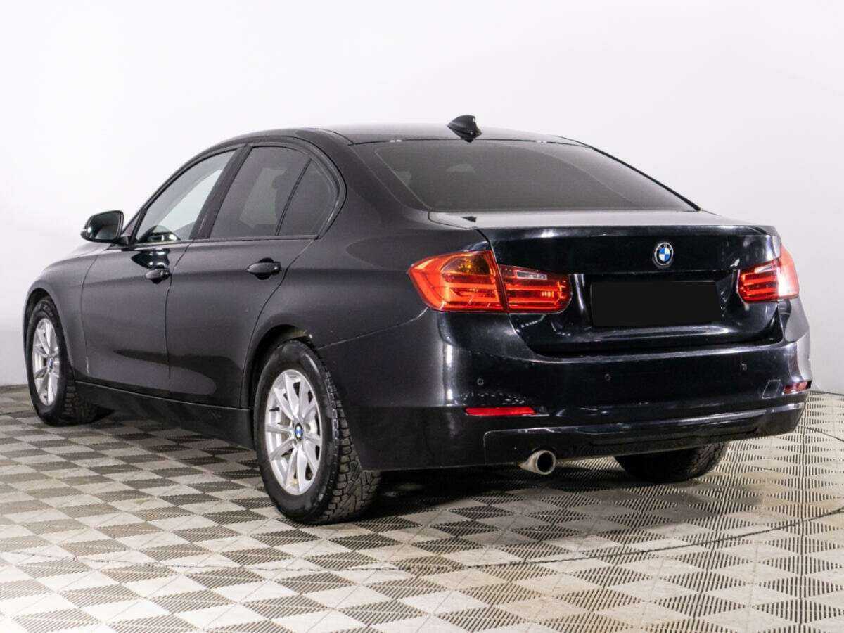 BMW 3 серии с пробегом — 2014 год. Фото: #6