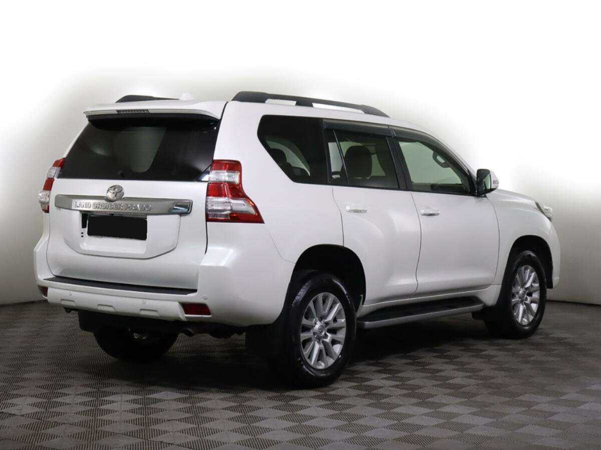 Toyota Land Cruiser Prado с пробегом — 2015 год. Фото: #3