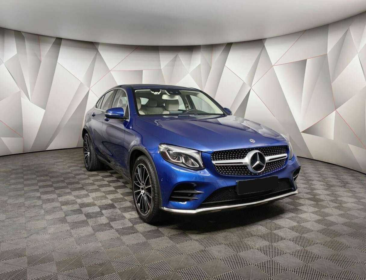 Mercedes-Benz GLC Coupe с пробегом — 2018 год. Фото: #2