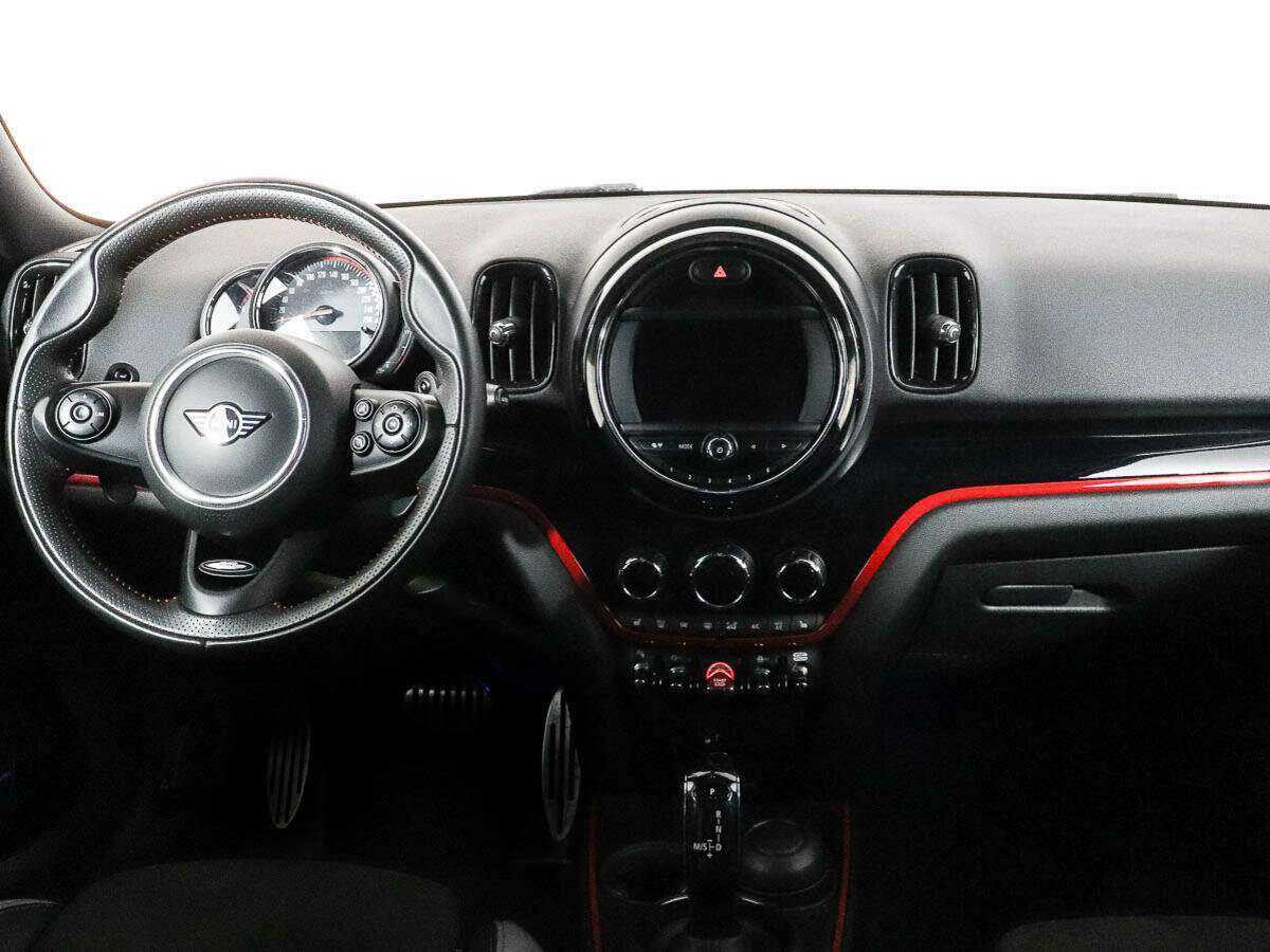 Mini Countryman с пробегом — 2020 год. Фото: #8